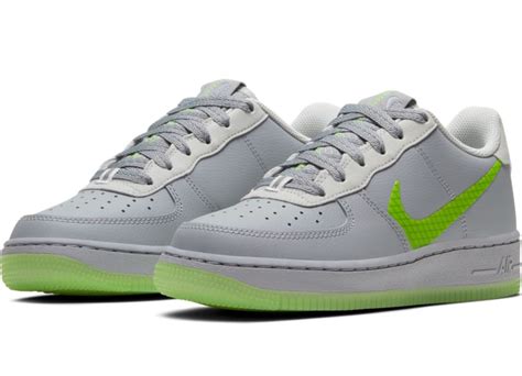 nike air force 1 lv8 3 zwart|air force 1 lv8 green.